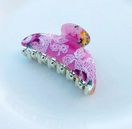 Women medium hair claw clips - claw,