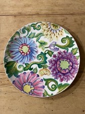 Royal Doulton - Bone China