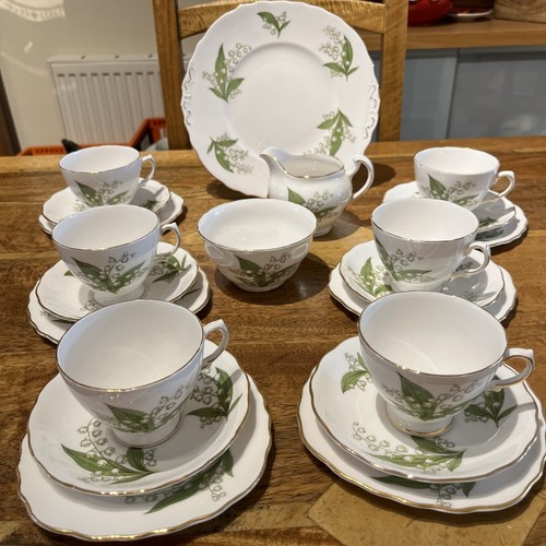 Vintage royal vale - lilly, of