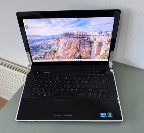 Dell studio xps 16 1647 - 15.6",