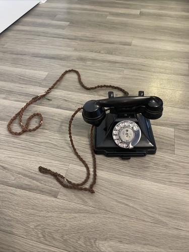 Telephone bakelite with - -,