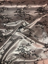 1 mtr silver floral blossom