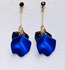 Stunning Deluxe Cobalt Gold