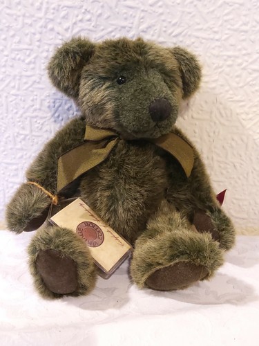 Lovely russ vintage edition - lovely,