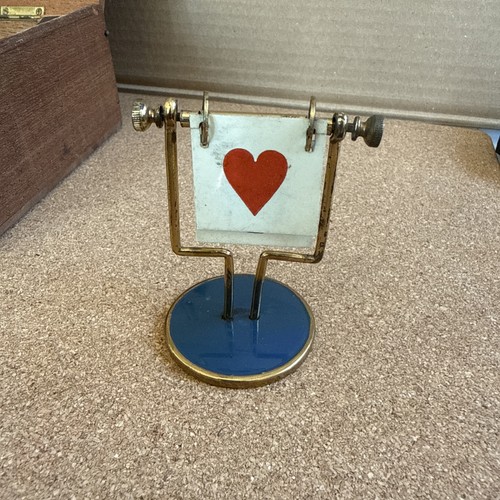 Vintage rotating whist trump - vintage,