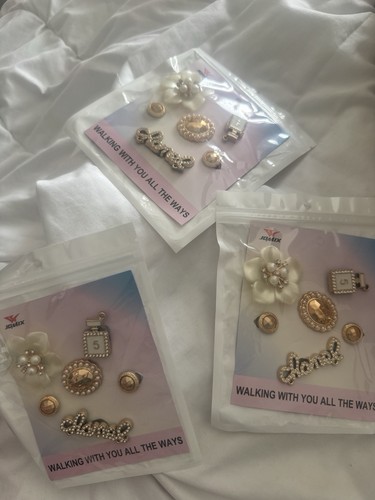 Croc charms bundle - croc,