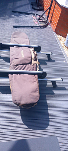 Thule roof bars - bars,