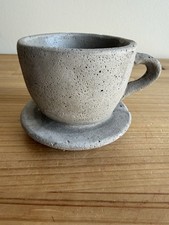 Ceramic small teacup - small,
