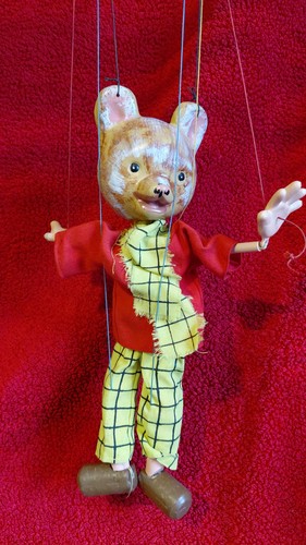 Pelham puppets rupert the - pelham, puppets: