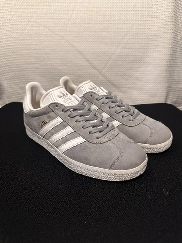 Vintage 2017 adidas gazelle - vintage,