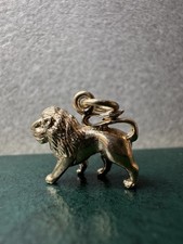 9ct Yellow Gold Solid Lion