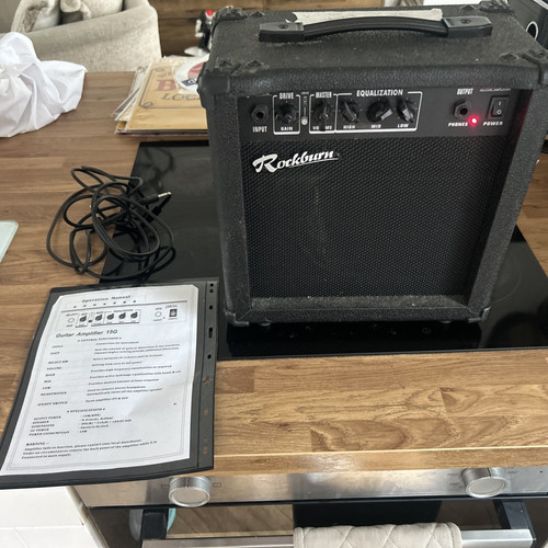 Rockburn 15g guitar - amplifier,