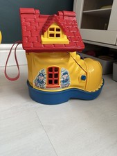 Matchbox Live N Learn Big Yellow Boot School Play House 1983 Vintage Retro Toy