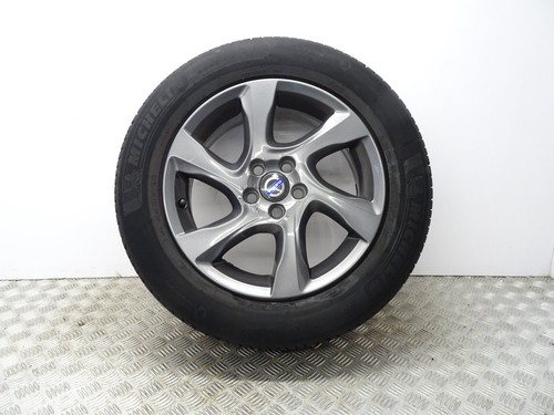 Volvo v40 cross country - volvo,