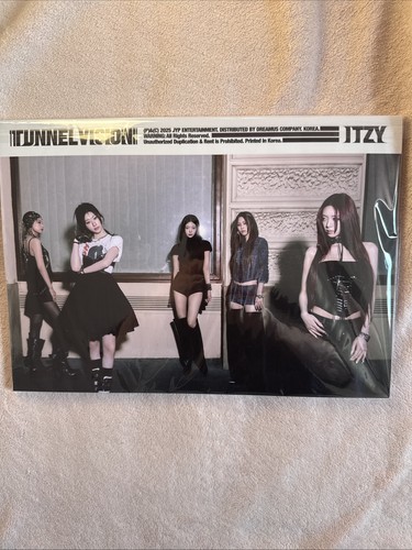 Itzy tunnel vision album - album, kpop