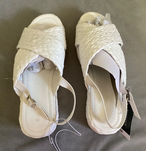 Papaya white raffia effect - raffia,