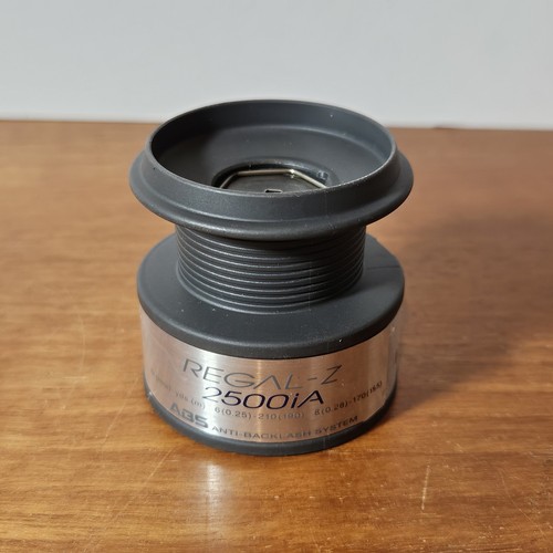 Daiwa regal z2500i spinning - daiwa,