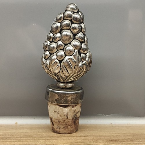 Vintage silver tone metal wine - tone,
