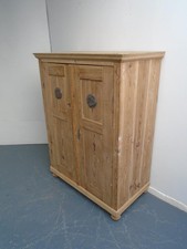 A Victorian Antique/Old Pine 2 Door Kitchen Storage Cupboard to Wax/Paint