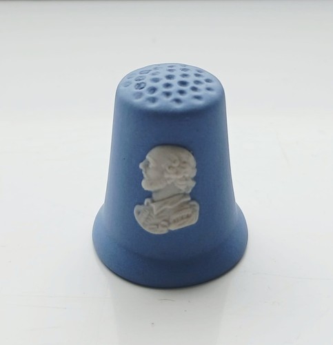 Wedgwood blue jasperware - blue,