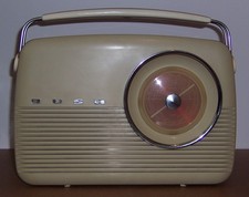 Bush TR82CL Radio  Produced 1959-1962  Good condition  Working