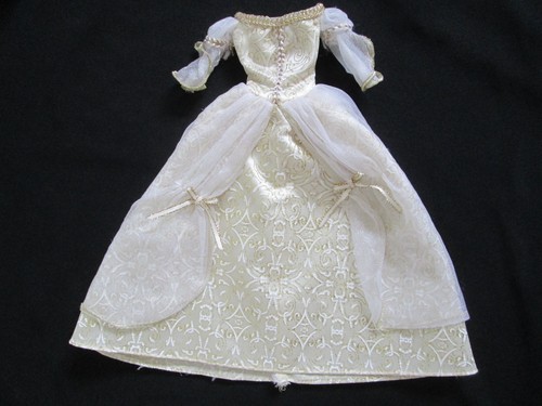 Vintage 2005 barbie - barbie, doll