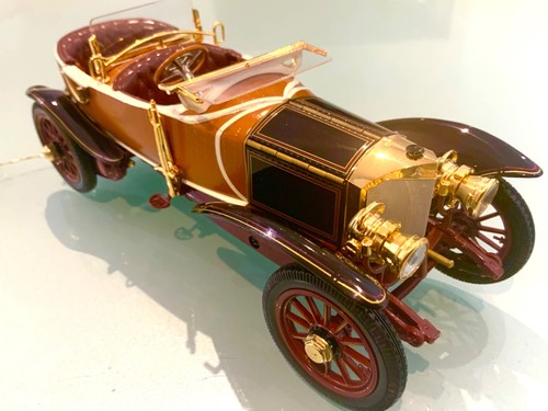 Beautiful new complete 1911 - new,