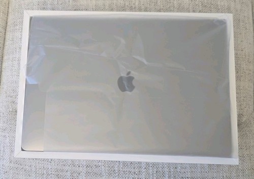 Pristine macbook pro - pristine,