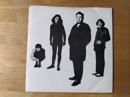 The stranglers walk on - –,