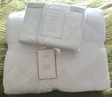 Julian Charles Freya Luxury