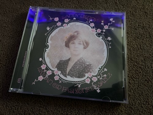 Sandy denny like - like, an