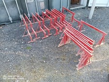 Builders Trestles / Trestle Band Stands