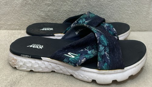 Skechers the goga - on,