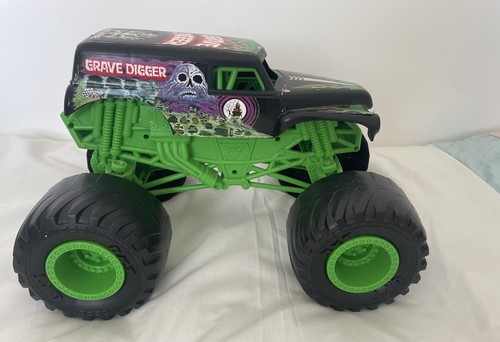 Large plastic grave digger - large,