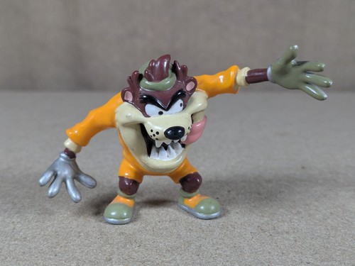 Vintage taz sports figure 2001 - sports,