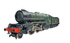 Kit built from Bristol Models 64A BR LNER V2 2-6-2 loco & tender 00 gauge Tested