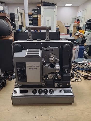Bell howell filmosound 16mm - howell,