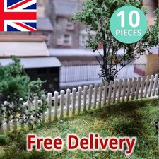 00 Gauge Wood Picket Fence x10