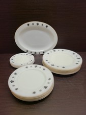 Vintage Pyrex JAJ Gaiety Snowflake  Plates 1960s - Gold Edged Dinner Side Salad