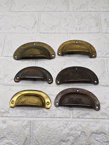 Small job lot - job, brass