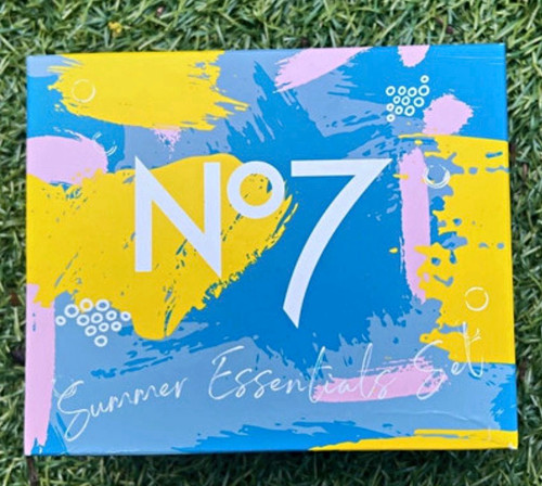 No7 protect perfect facial - &,