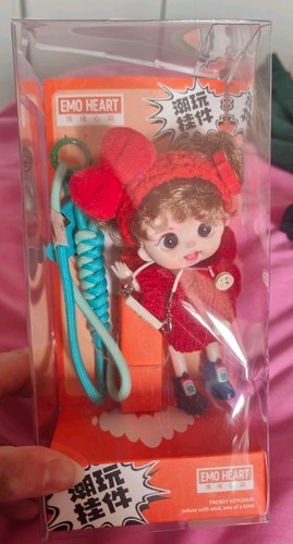 Gorgeous jointed doll - jointed,