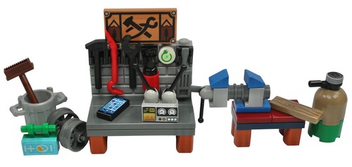 Lego garage tool station - garage.,