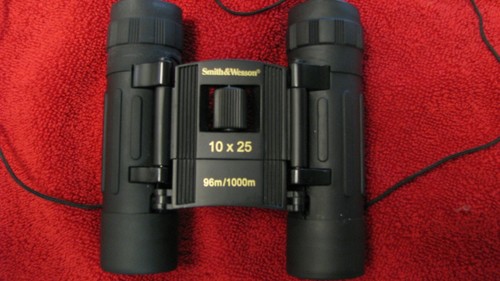 Wonderful pocket binoculars - pocket,
