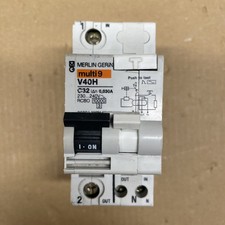 Merlin Gerin 26898 V40H C32