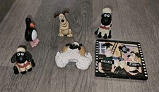 Various Vintage Wallace and