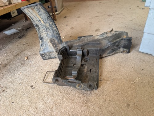 Yamaha dtr125 battery tray - yamaha,