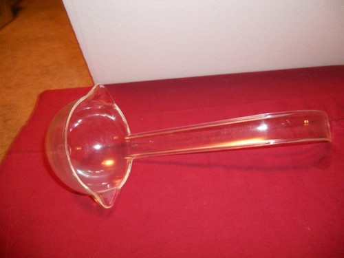 Clear plastic punch bowl - ,