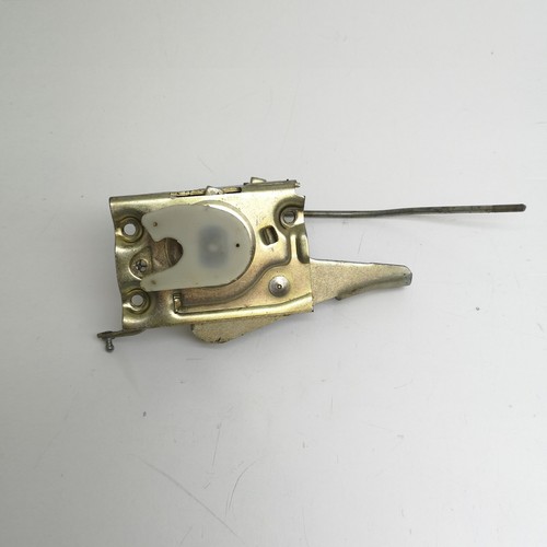 Right side front - side, lock