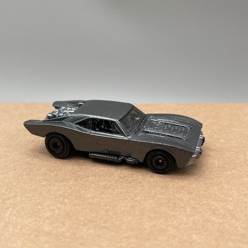 Hot wheels batman batmobile - hot,